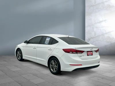 2018 Hyundai Elantra — interior view
