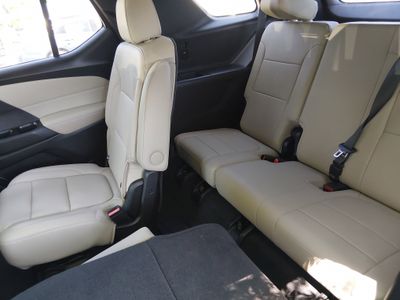 2023 Chevrolet Traverse — photo 18 view
