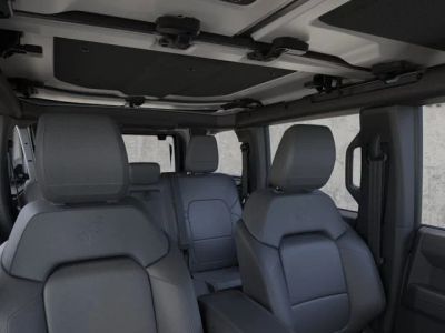 2026 Ford Bronco — photo 12 view