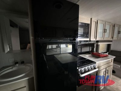 2023 Forest River RV Salem Cruise Lite - Photo 18