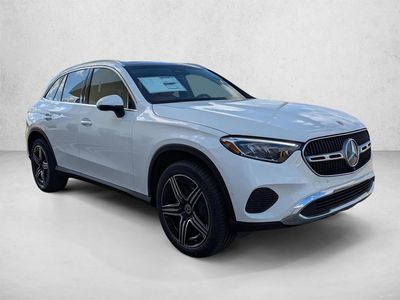 2026 Mercedes-Benz GLC 300 - Photo 4