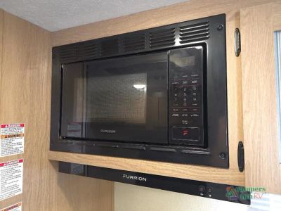 2024 Prime Time RV Avenger LT — photo 27 view