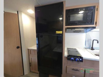 2024 Prime Time RV Avenger LT — photo 29 view