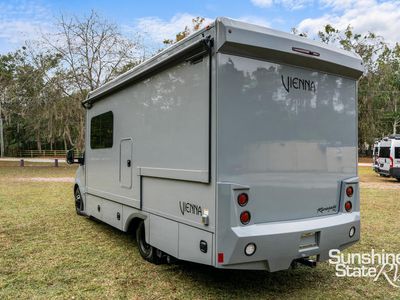 2026 Renegade Vienna - Photo 14