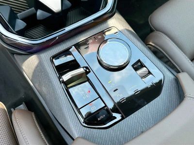 2025 BMW X3 — photo 16 view