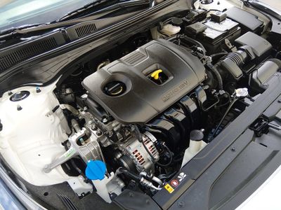 2024 Kia Forte - Photo 9
