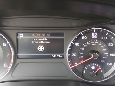 2024 Kia Forte - Photo 14