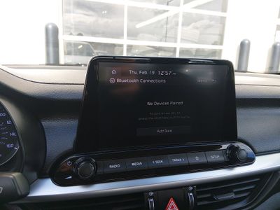 2024 Kia Forte - Photo 17