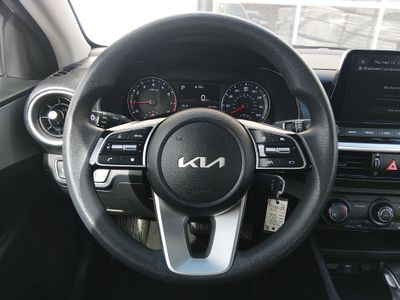 2024 Kia Forte - Photo 12