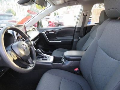 2024 Toyota RAV4 - Photo 15
