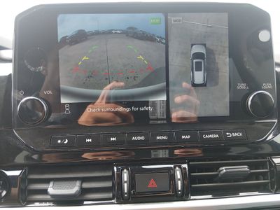 2025 Nissan Pathfinder - Photo 16