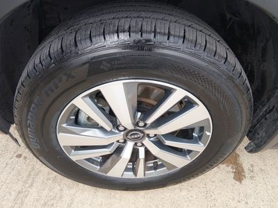 2025 Nissan Pathfinder - Photo 10