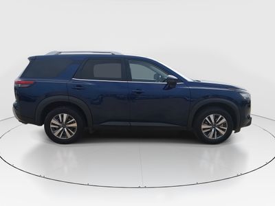 2025 Nissan Pathfinder - Photo 8
