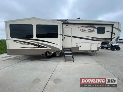 2018 Cedar Creek Silverback 29IK - Photo 8