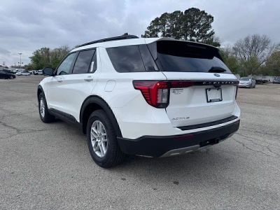 2026 Ford Explorer — detail view