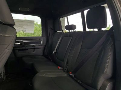 2026 Ram 2500 — photo 8 view