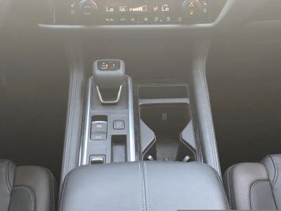 2024 Nissan Pathfinder — photo 24 view