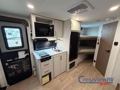 2026 Grand Design Transcend One - Photo 15