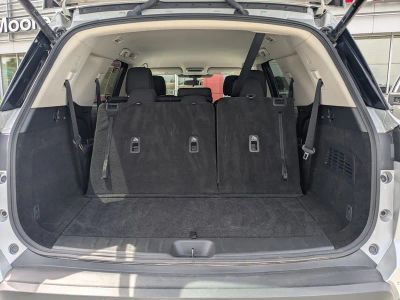 2025 Nissan Pathfinder — photo 12 view