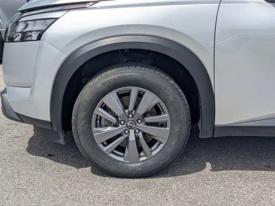 2025 Nissan Pathfinder — photo 11 view