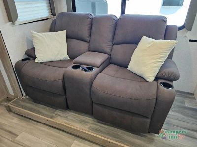 2022 Winnebago Minnie — photo 27 view