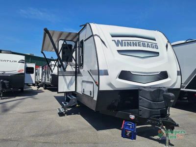 2022 Winnebago Minnie — front three-quarter view