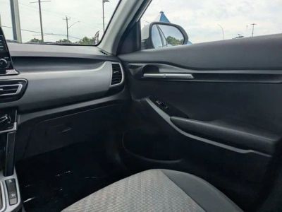 2022 Kia Seltos — photo 17 view