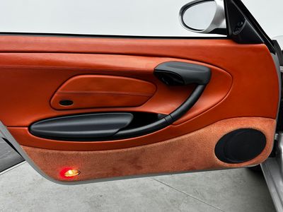 1998 Porsche Boxster — photo 9 view
