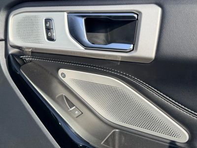 2022 Ford Explorer - Photo 11