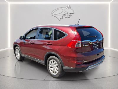2015 Honda CR-V — rear three-quarter view