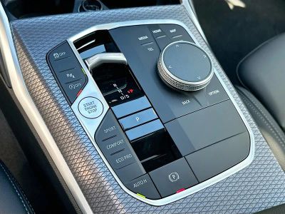 2026 BMW 3 Series — photo 14 view