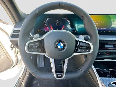 2026 BMW 3 Series — photo 8 view