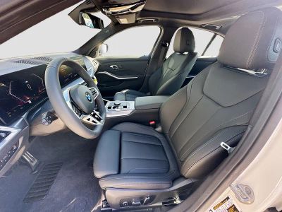 2026 BMW 3 Series — photo 16 view