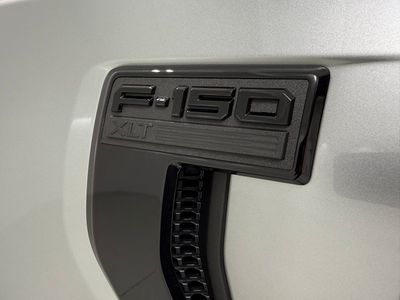 2026 Ford F-150 XLT Truck V8 - Photo 12