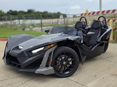 2025 Polaris Slingshot Slingshot SLR AutoDrive - Photo 2