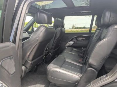 2024 Land Rover Range Rover — photo 12 view
