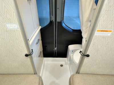 2026 Thor Motor Coach SANCTUARY - Photo 19