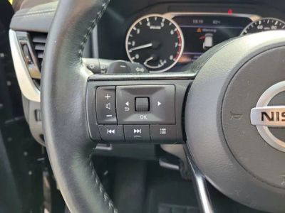 2021 Nissan Rogue — photo 18 view