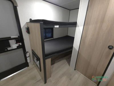 2026 Keystone RV Coleman — photo 35 view