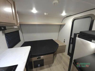 2026 Keystone RV Coleman — photo 17 view