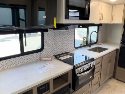 2026 Jayco NORTH TRAIL - Photo 9