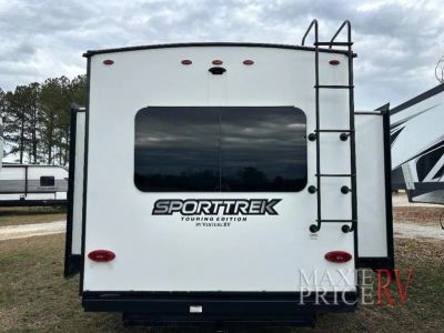 2023 Venture SportTrek Touring Edition - Photo 3
