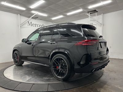 2026 Mercedes-Benz GLE — detail view