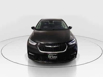 2023 Chrysler Pacifica — side profile view