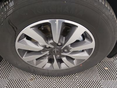 2023 Chrysler Pacifica — photo 10 view