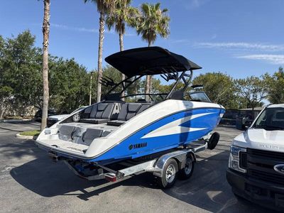 2025 Yamaha Boats 255XD - Photo 4