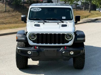 2024 Jeep Wrangler - Photo 7