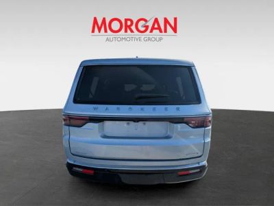 2022 Jeep Wagoneer — interior view