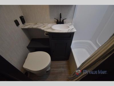 2024 Coachmen RV Apex Ultra-Lite - Photo 23