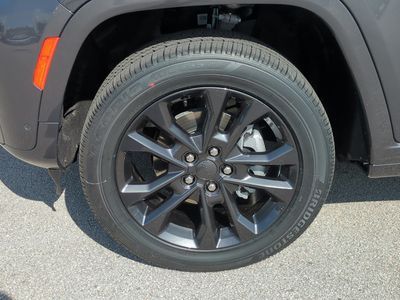 2026 Jeep Grand Cherokee - Photo 11